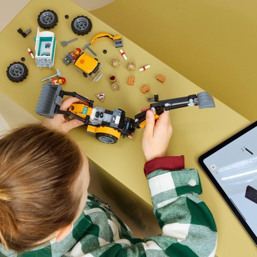 Interaktív építés a LEGO Builderrel
