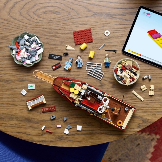 Felnőtteknek szóló építés LEGO Builder támogatással