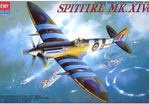 Supermarine Spitfire Mk. XIV-C 1:48 repülőgép makett