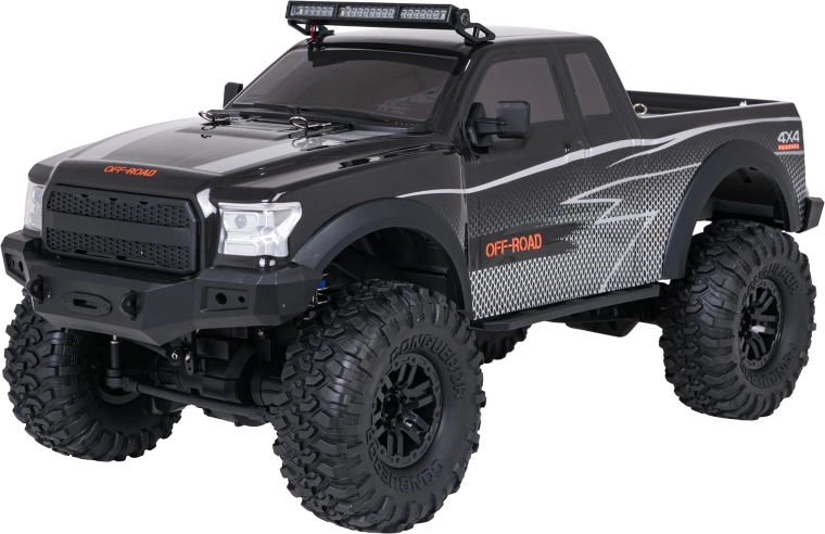 4x4 hajtás és független felfüggesztés terepre