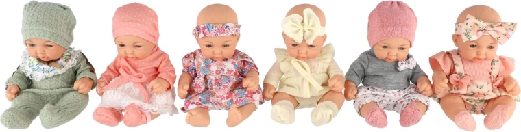 Valósághű részletek és összehangolt ruhácskák