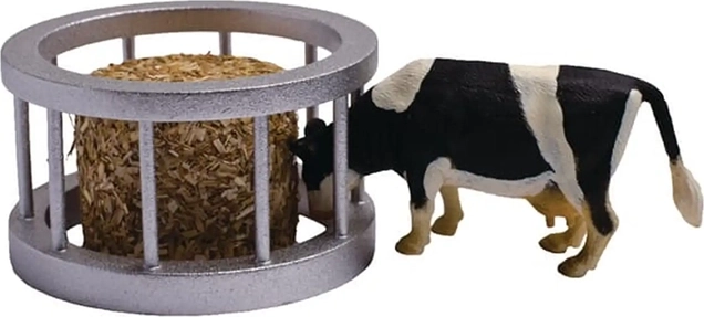Részletgazdag tehénfigura 1:32 méretarányban