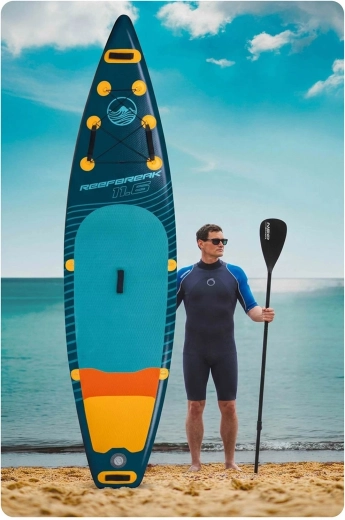 Stabil platform csúszásgátlóval és fogantyúkkal