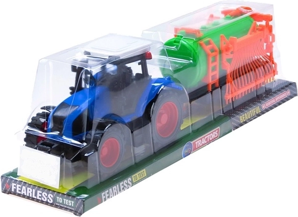 Traktor mezőgazdasági géppel