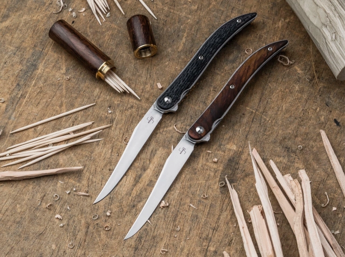 Ergonomikus G10 markolat és zsebklip