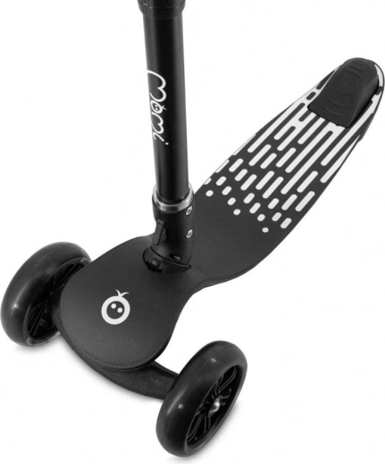 Három kerék stabilitása és csúszásgátló felület