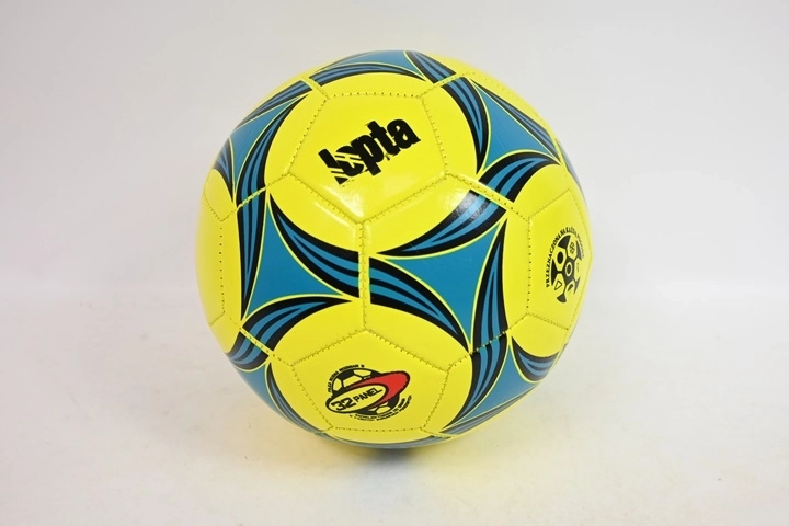 5-ös méretű futballlabda (260–280 g)