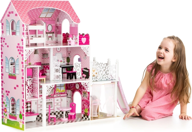 Fa babaház csúszdával