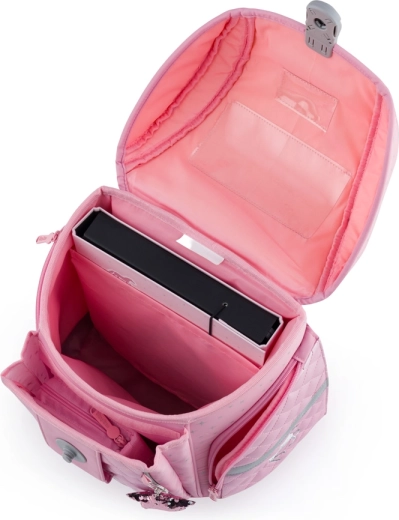 Okos belső elrendezés és könnyű zárás