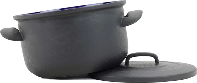 Tartós kialakítás fedővel