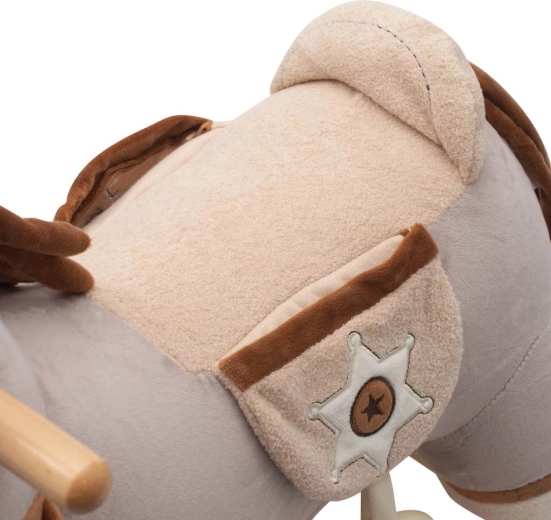 Puha plüss és kényelmes nyereg