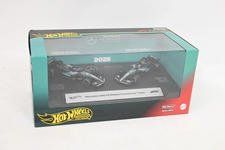 Hot Wheels Premium Formula–1 Mercedes‑AMG 2‑csomag