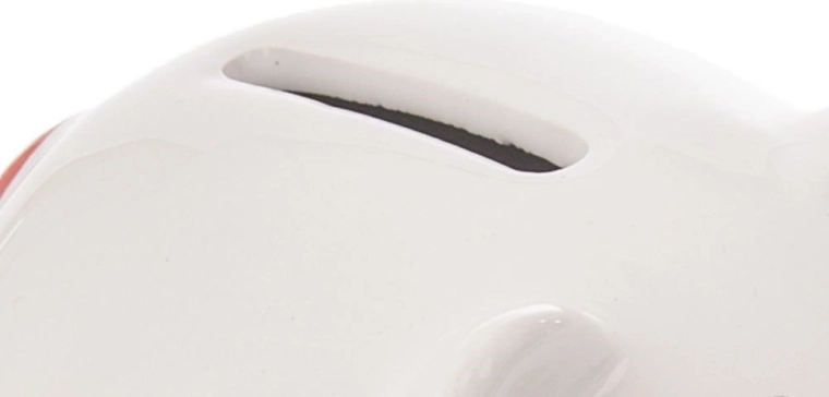 Praktikus nyílás a pénz kivételéhez