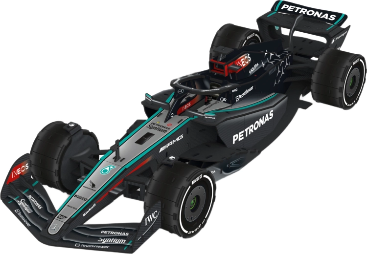 Részletgazdag F1-es versenyautó-modell