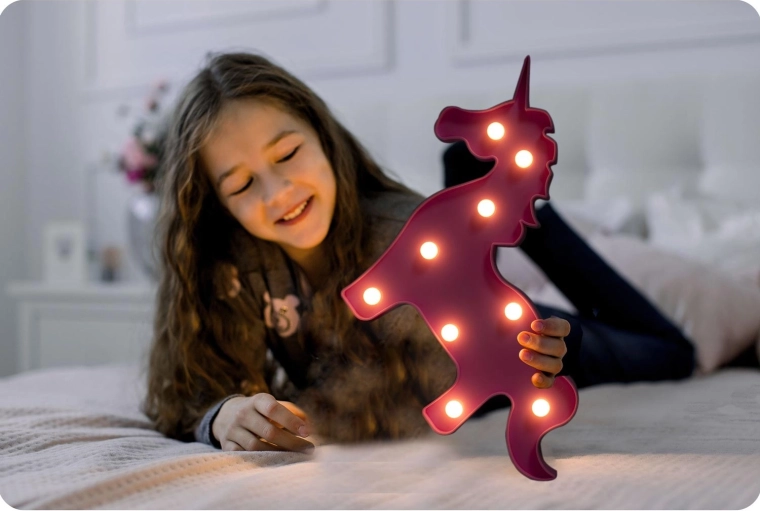 Könnyű, hordozható és elemes