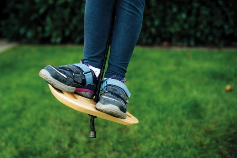 Stabil és biztonságos hintázás állva és ülve