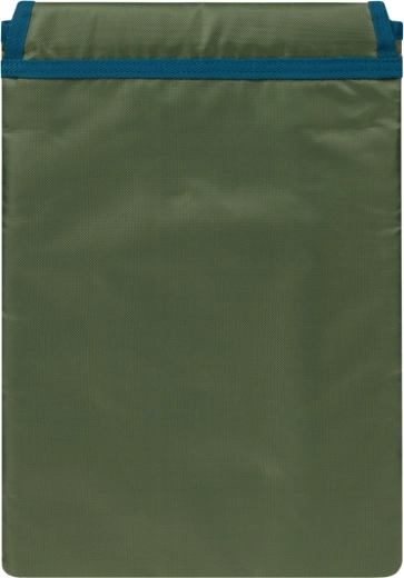 Megbízható védelem a párnázásnak és a vízlepergető anyagnak köszönhetően