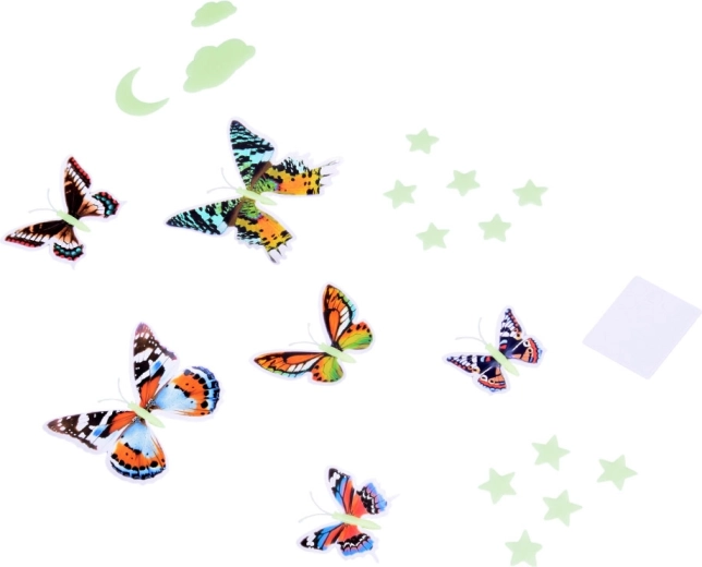 Színes 3D pillangók az életteli enteriőrért