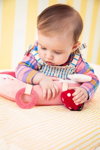 Lilliputiens aktivitáspárna Lena egyszarvú