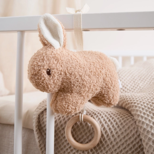 Könnyű rögzítés kiságyra, babakocsira és autósülésre