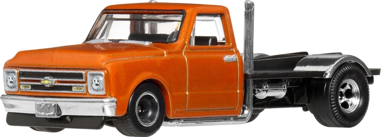 Ikonikus 1967-es Chevrolet Chevy C-10 1:64 méretarányban