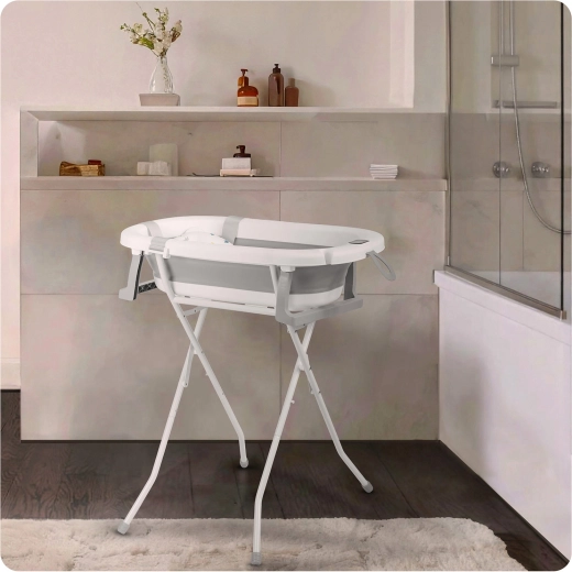 Összecsukható állvány kényelmes magassággal és stabilitással