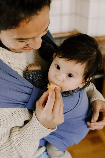 Ergonomikus támasz a babának