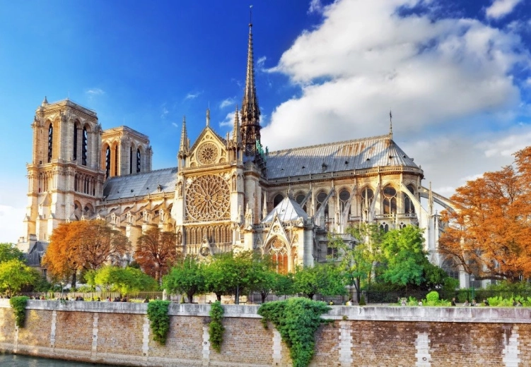 Bluebird puzzle Notre–Dame-székesegyház 1000 darab