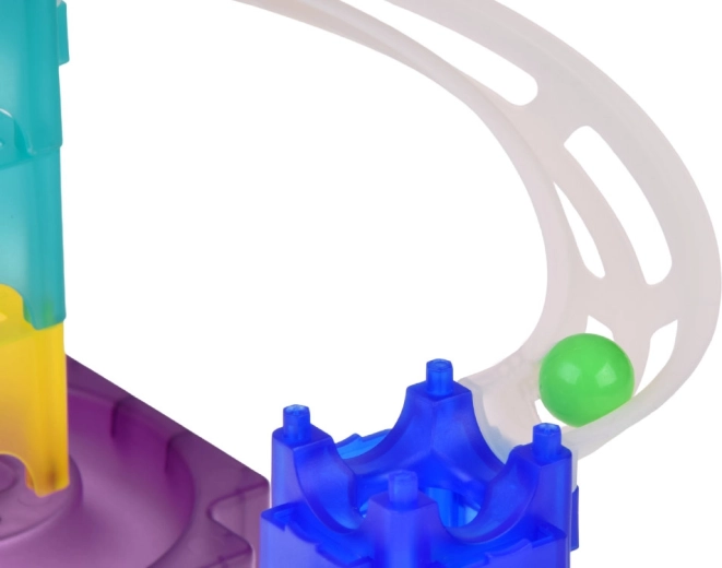 Átlátszó pályák, játékos tanulás