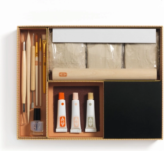 Minden egyben: eszközök, anyag és festékek