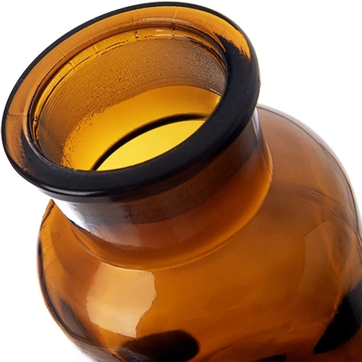 Széles nyak az egyszerű töltéshez