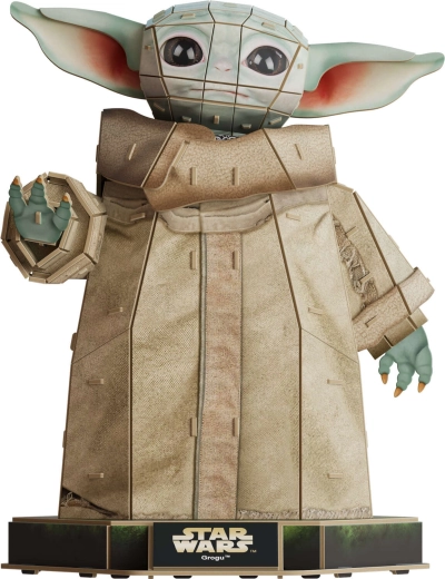 Részletgazdag 3D modell talapzattal