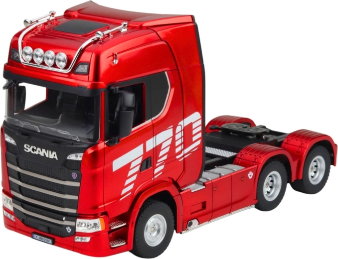 Realisztikus Scania 770S vontató 1:18 méretarányban