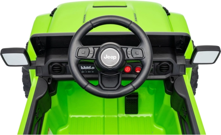 Részletes műszerfal Jeep kormánnyal