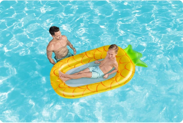 Kényelmes pihenés a vízen