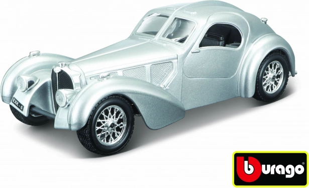 Bugatti Atlantic 1:24 ezüst autómodell a Bburago-tól