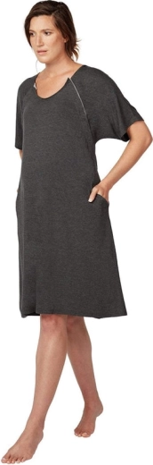 Puha, légáteresztő jersey és praktikus zsebek