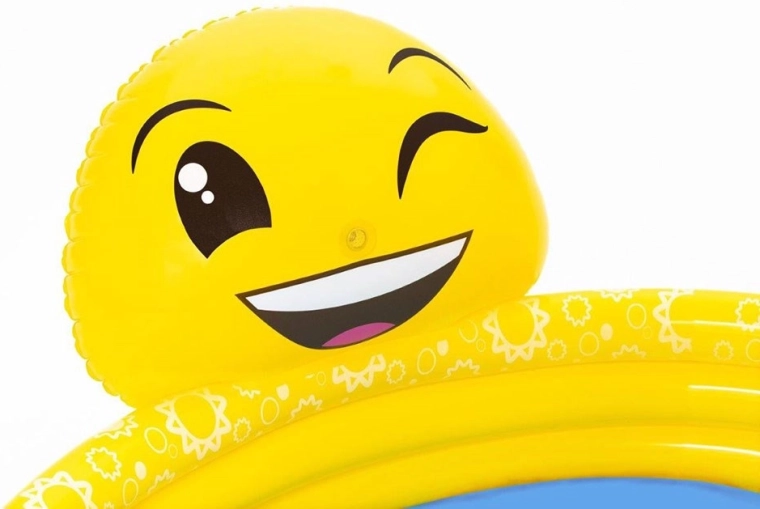 Tartós anyag és egyszerű karbantartás