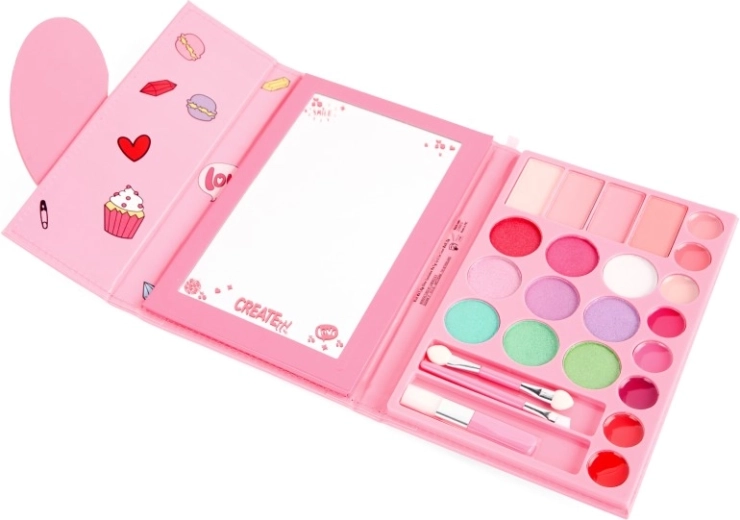 Minden egy készletben