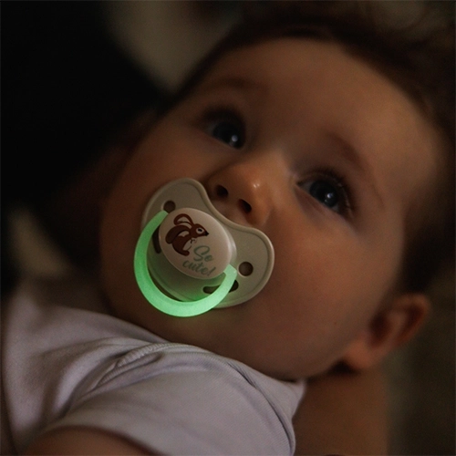 Nyugodt éjszaka a világító fülnek köszönhetően