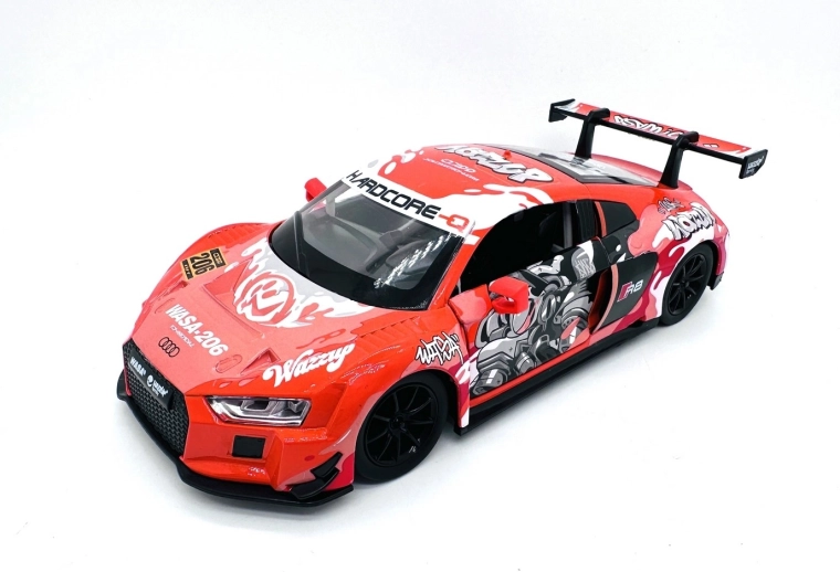 MSZ Audi R8 LMS 1:24 fénnyel és hanggal – 1 db