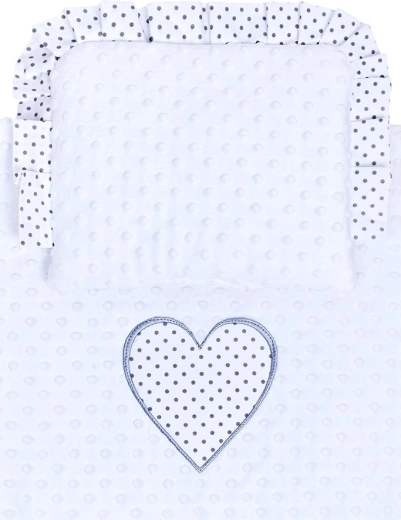 Finom dizájn fodorral és szívecskével