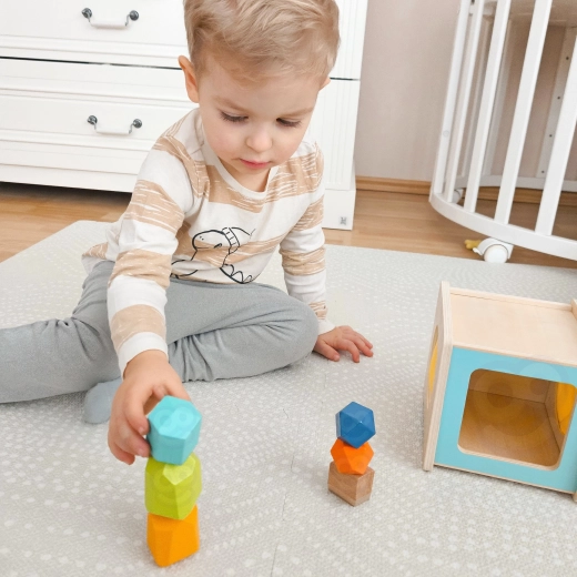 Tornyok építése és egyensúlyi szórakozás