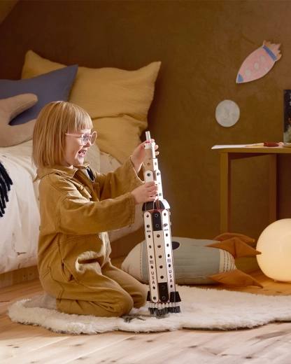 Ikonikus, 60 cm magas rakéta