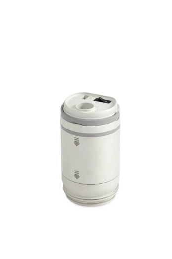 Beépített, USB‑s újratölthető pumpa