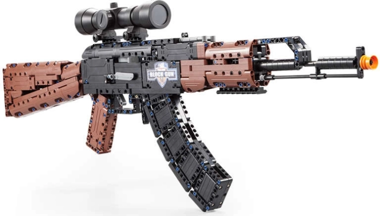 Masszív felépítés játékhoz és kiállításhoz