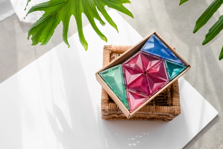 Áttetsző pasztell elemek kreatív játékhoz és tanuláshoz