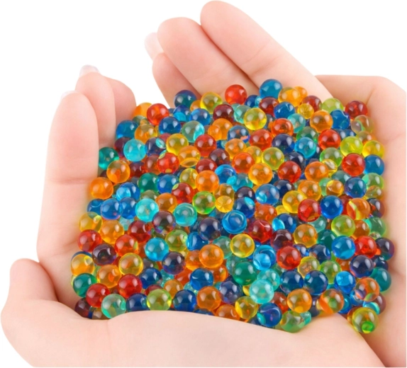 Puha és biztonságos golyók élénk színekben