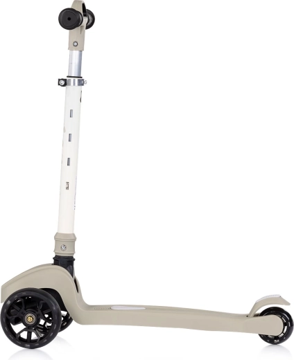 A gyermekkel együtt nő az állítható kormánynak köszönhetően