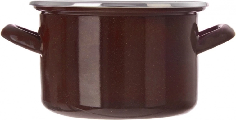 Sokoldalú használat minden tűzhelytípuson és a sütőben is